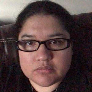 Meet your Posher, Amira